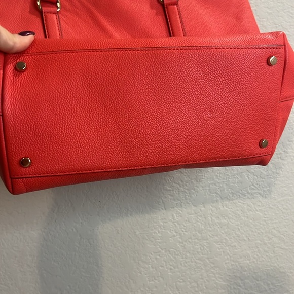 Kate Spade NEW larchmont avenue Penny Hot Chili Logo Leather Tote red - Picture 3 of 12